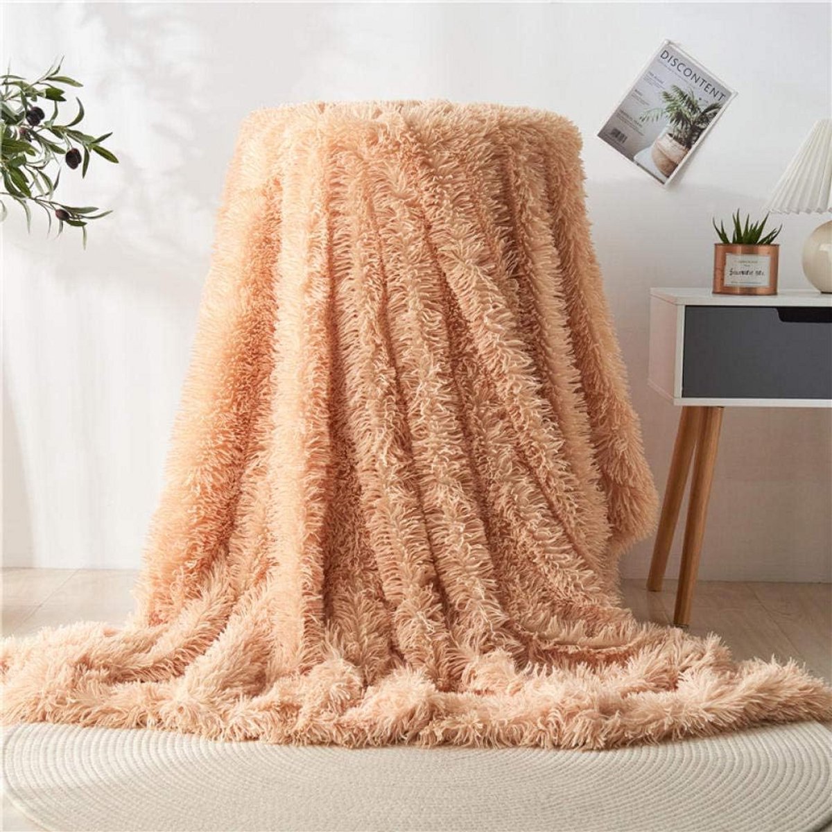 Luxe Shaggy Pluche Plaid - Zacht Faux Fur Dekentje voor Bank en Bed - Warm en Grijs Regenboogpatroon
