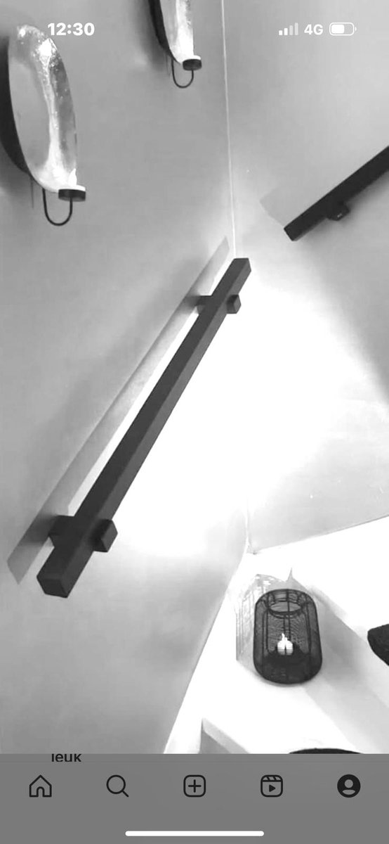 AMP - Trapleuning 90cm (diameter 4x4cm) met 2 bevestigingen - zwart