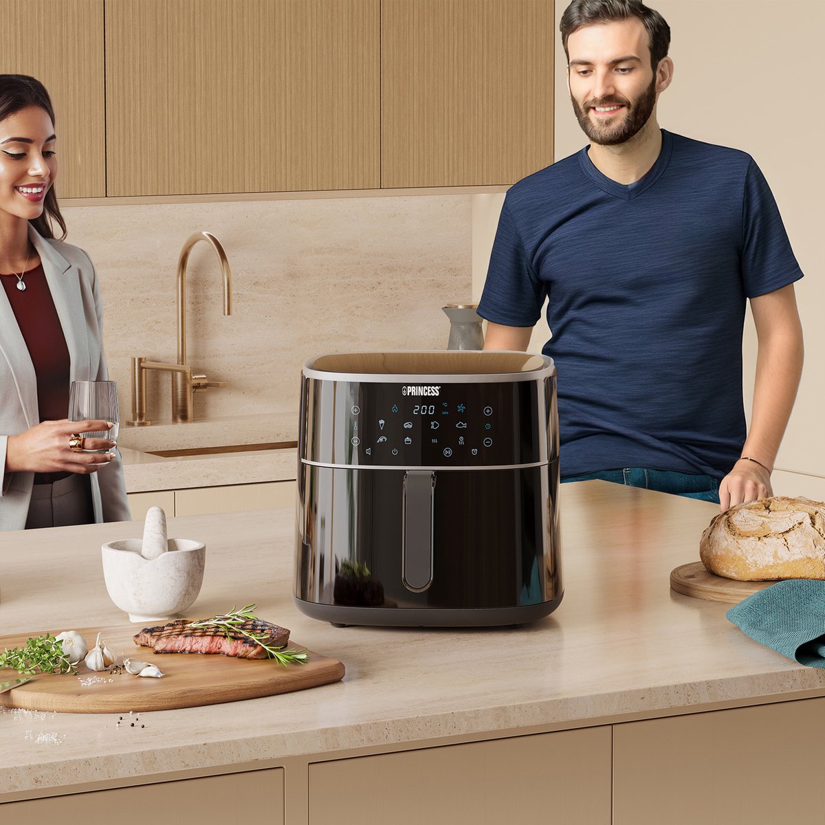Princess Digitale Airfryer XXL 182254 - 8 liter - Extra Groot - PFAS vrij - Heteluchtfriteuse - Inclusief in hoogte verstelbaar Grillrack - Digital Touchscreen - 8 Automatische Programma's - 1800W - Zwart — afbeelding 4