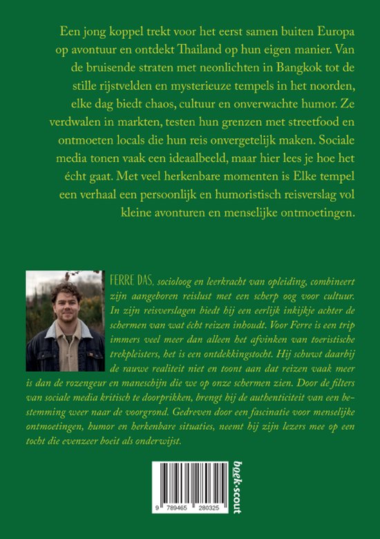 Achterkant van een boek met een foto van Ferre Das en tekst over zijn reisverhaal.