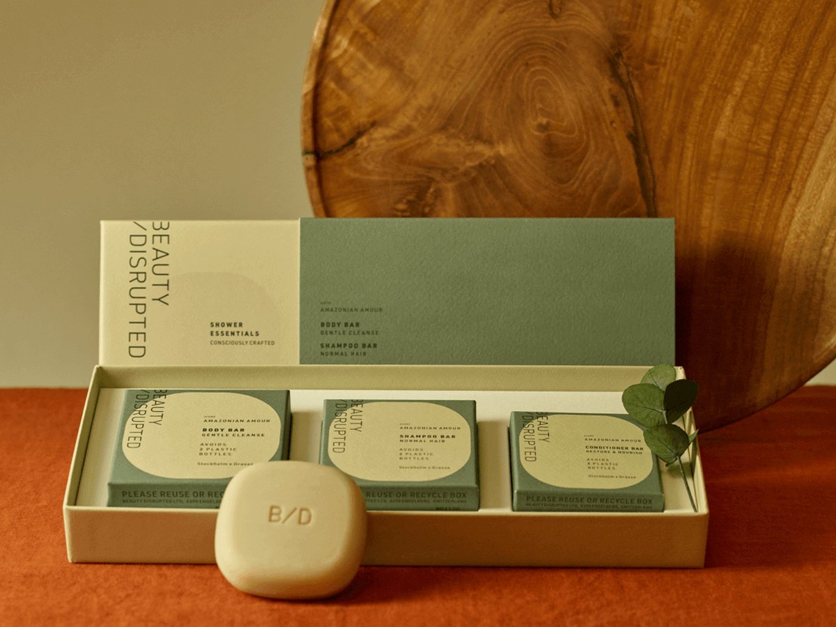Goedkoopste Beauty Disrupted - Shower Essentials - Shampoo, Conditioner en Body bar - Amazonian Amour - Jane Goodall Institute France - Giftset