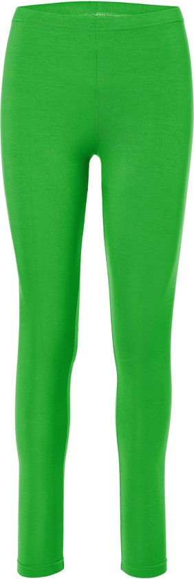 Een effen groene lange legging op een witte achtergrond.