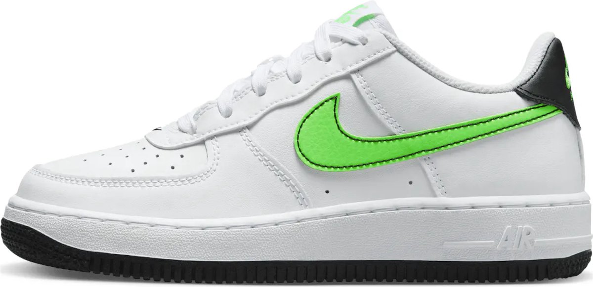 Nike Air Force 1 GS Sneakers: Bekijk Foto’s