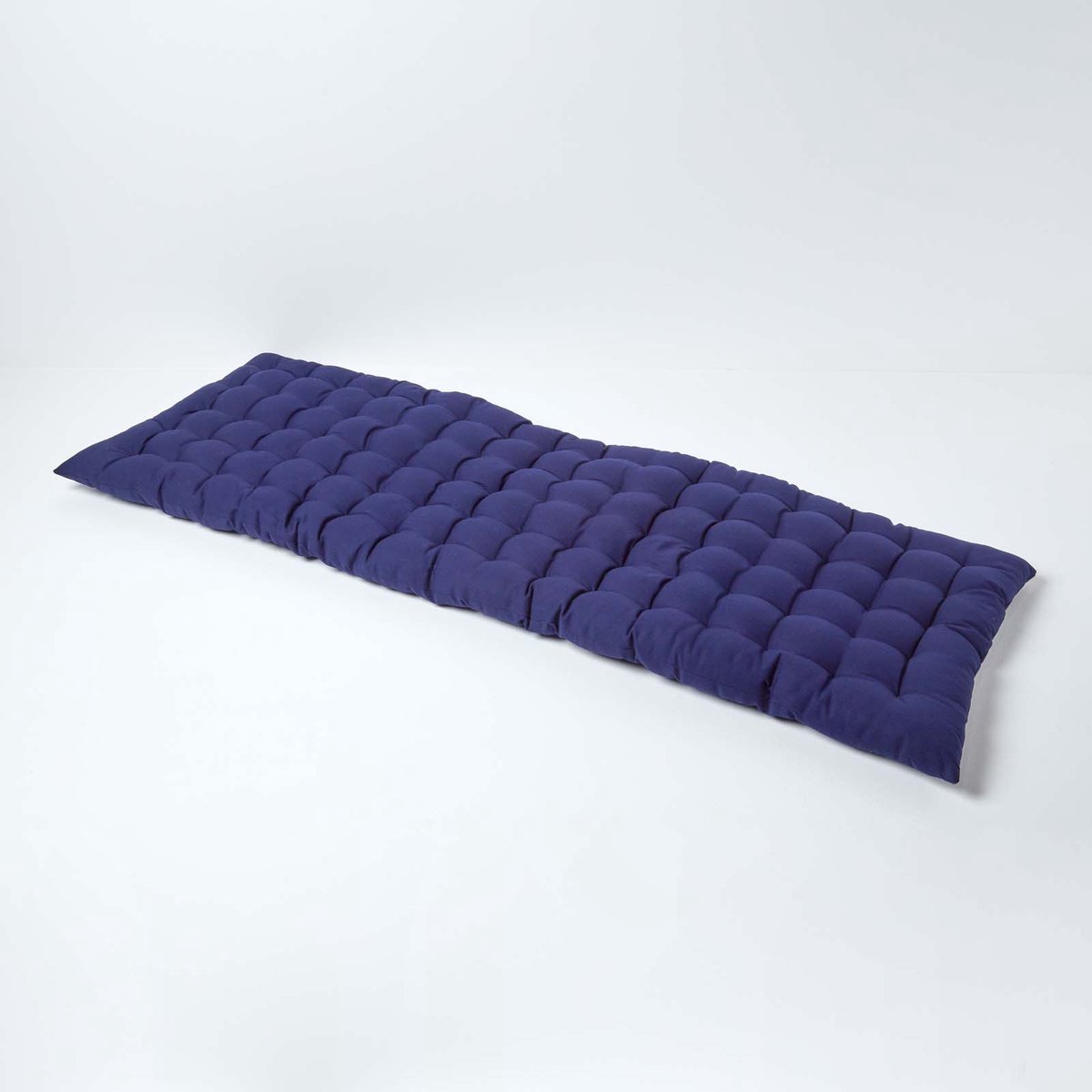 Homescapes Tuinbank Kussen – Marineblauw – 3 Zitter Zitkussen – 143x42 cm – 100% Katoen – Wasbaar – Comfortabel & Stevig