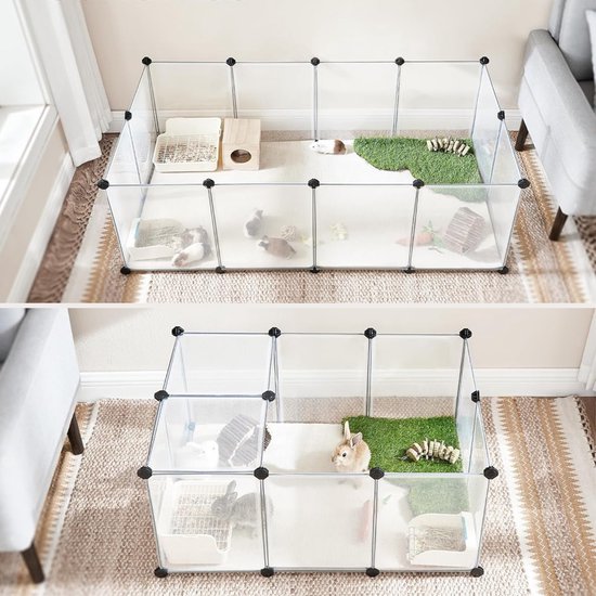 Twee configuraties van de transparante ren met knaagdieren en accessoires zoals een looprad en huisjes.