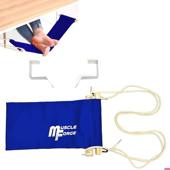 Deze hangmat onder je bureau is perfect geschikt voor powernaps op werk