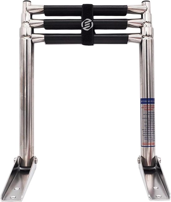 Zwemtrappen en instaphulpen – vast, telescopisch of voor rubberboot – Bateau Bootservice