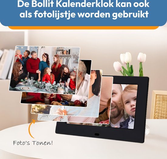 Een Bollit kalenderklok die ook als fotolijstje kan dienen, met familiefoto's op de voorgrond.