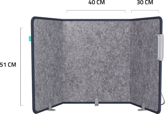 Grijze opvouwbare infrarood kachel van vilt met donkergrijs randje. Afmetingen: 51 cm hoog, 40 cm en 30 cm breed.