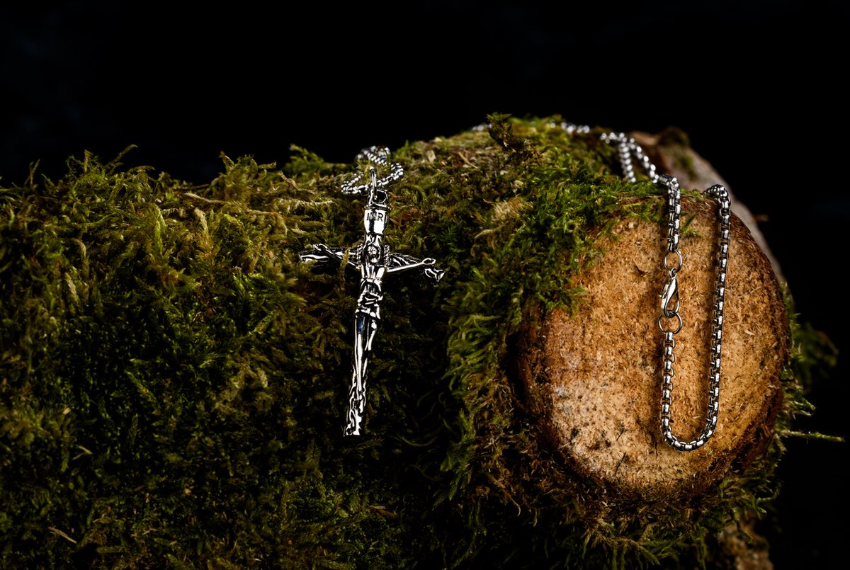 Donley INRI ketting - Iesus Nazarenus Rex Iudaeorum - Jezus van Nazareth, Koning der Joden - Heilig kruis - Jezus kruis - Jezus INRI - cross- kruis - jesus - cubaans - don - zilver - silver - jesus kruis