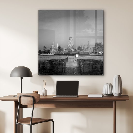 MuchoWow® Peinture sur verre 90x90 cm - Peinture sur verre - Tours Wat Chaiwatthanaram, Thaïlande - Zwart- Wit - Photo sur verre acrylique - Peintures