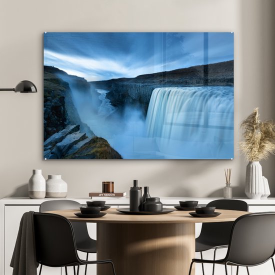Peinture sur verre - Une large cascade dans le parc national de Vatnajökull en Islande sous un ciel nuageux - 90x60 cm - Peintures sur verre acrylique - Photo sur Glas