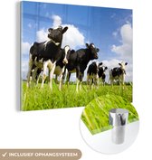 MuchoWow® Glasschilderij 80x60 cm - Schilderij acrylglas - Koe - Gras - Wolken - Foto op glas - Schilderijen