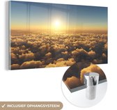 MuchoWow® Glasschilderij 80x40 cm - Schilderij acrylglas - Zonsondergang - Goud - Wolken - Foto op glas - Schilderijen