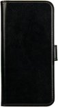 Zwarte lederen telefoonhoes met magneetsluiting.