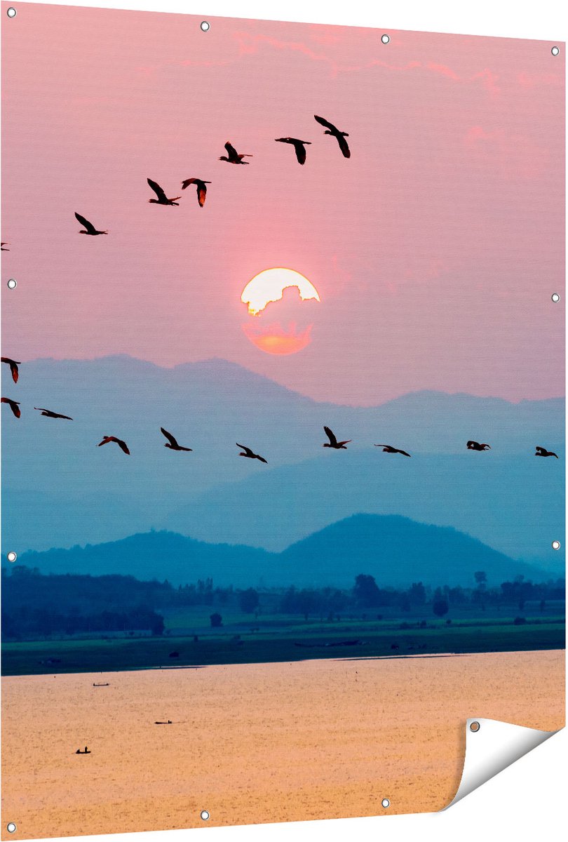 Gards Tuinposter Silhouet van Zwerm Vogels bij Zonsondergang - 120x150 cm - Tuindoek - Tuindecoratie - Wanddecoratie buiten - Tuinschilderij Multikleur