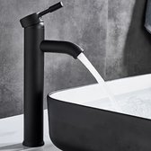 Mat Zwarte Minimalistische Wastafel Kraan - Messing - Warm en Koud Water - Badkamer - Keuken - Toilet - Wastafelkraan