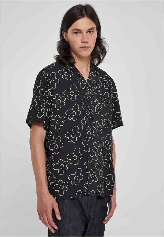 Urban Classics Camicia Estiva Uomo In Viscosa - Modello Camp Collar Con Tasche, Leggera, Vestibilità Regolare