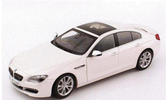 【得価最安値】Paragon 1/18 BMW 6er F06 Gran Coupe 乗用車