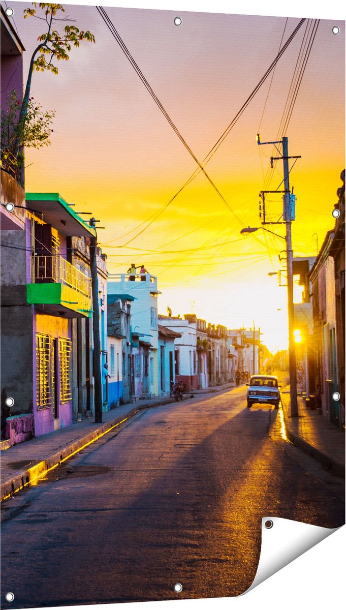 Gards Tuinposter Cuba Kleurrijke Huisjes bij Zonsondergang - 80x120 cm - Tuindoek - Tuindecoratie - Wanddecoratie buiten - Tuinschilderij Multikleur