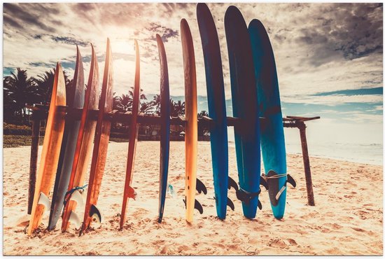 Poster - Surfplanken geparkeerd op Strand - Foto op Posterpapier