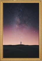 JUNIQE - Poster met houten lijst Big Dreamer @itchban -60x90 /Oranje &