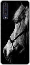 Geschikt voor Samsung Galaxy A50 hoesje - Paard - Halster - Licht - Siliconen Telefoonhoesje