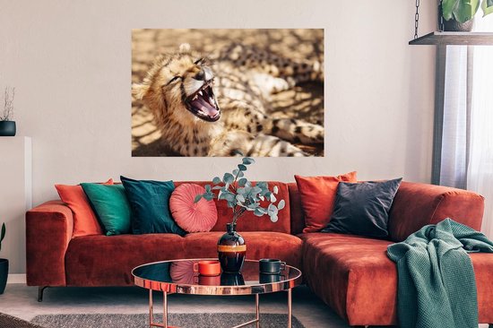 Poster Bébé guépard dans la savane papier 120x80 cm - Tirage photo sur Poster (décoration murale salon / chambre) / Poster Animaux sauvages