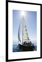 Fotolijst incl. Poster - Zeilboot onder een brandende zon - 60x90 cm - Posterlijst