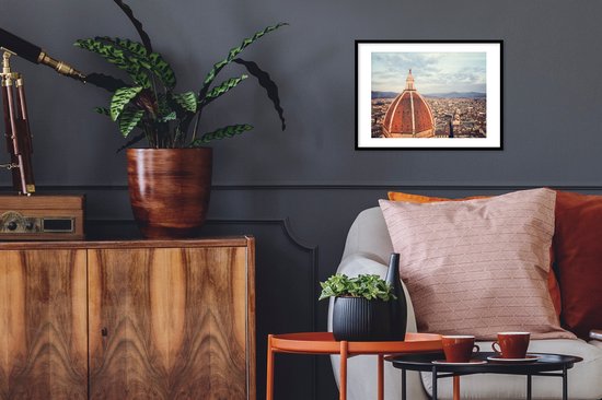 Photo en cadre - Photo aérienne de Florence avec le dôme du Dom de Florence cadre photo noir avec passe-partout blanc petit 40x30 cm - Affiche sous cadre (Décoration murale salon / chambre)