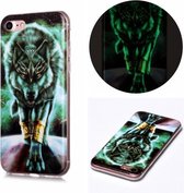 Voor iPhone 6 lichtgevende TPU zachte beschermhoes (woeste wolf)