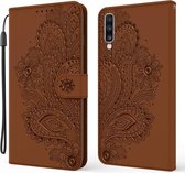 Voor Samsung Galaxy A70 / A70s Pauw Reliëfpatroon Horizontale Flip Leren Case met Houder & Kaartsleuven & Portemonnee & Lanyard (Bruin)