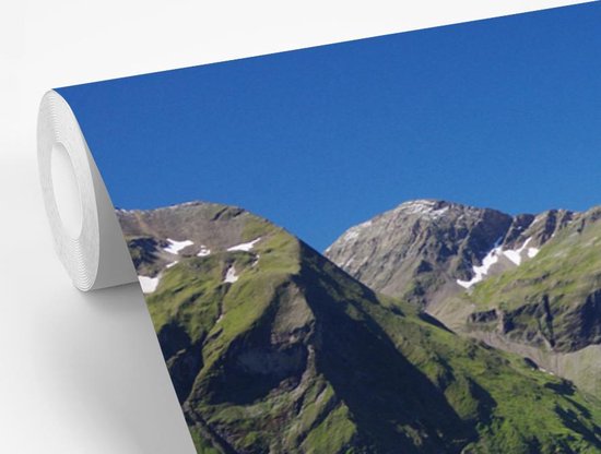 Behang - Fotobehang De Grossglockner weg die door de Oostenrijkse Alpen - Breedte 315 cm x hoogte 260 cm