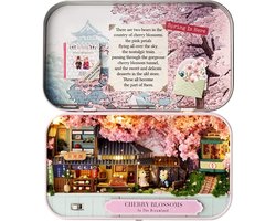 CUTE ROOM - Miniatuur Poppenhuis Bouwpakket in Tinnen Doos - Box Theater : Dreamland Trilogie Serie - Q-007 Cherry Blossoms