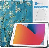 Tablet hoes & 2-Pack Screenprotector geschikt voor iPad 2021 / 2020 / 2019 - 10.2 Inch - Auto Wake/Sleep functie - Witte Bloesem