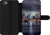 Bookcase Geschikt voor iPhone 7 telefoonhoesje - New York - Amerika - Skyline - Met vakjes - Wallet case met magneetsluiting