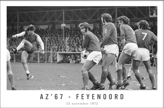 Walljar - Poster Feyenoord met lijst - Voetbal - Amsterdam - Eredivisie - Zwart wit - AZ'67 - Feyenoord '72 - 70 x 100 cm - Zwart wit poster met lijst
