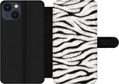 Bookcase Geschikt voor iPhone 13 telefoonhoesje - Dierenprint - Zebra - Wit - Met vakjes - Wallet case met magneetsluiting