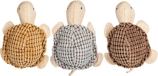 Drie fluwelen schildpadspeeltjes in beige, grijs en bruin, met een chevron-patroon op het hoofd en ledematen.