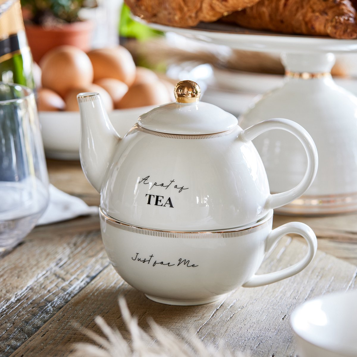 verteren Worden Talloos Riviera Maison Theepot 1 Liter - RM Elegant Tea For One - Wit | bol.com