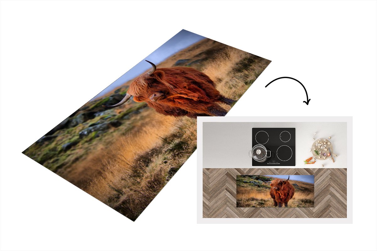 KitchenYeah Keukenloper - Loper keuken - Schotse Hooglander - Gras - Stenen - 120x50 cm - Keukenloper vinyl Multicolor