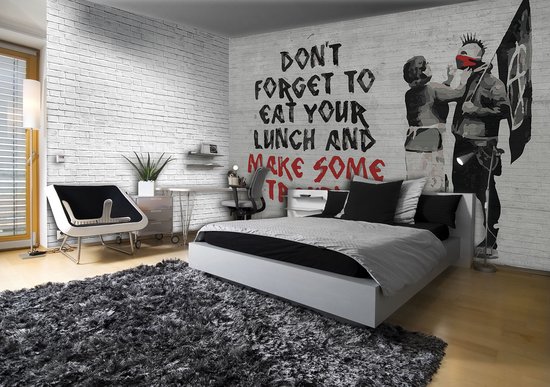 Moderne slaapkamer met street art fotobehang van 368x254cm op de muur.