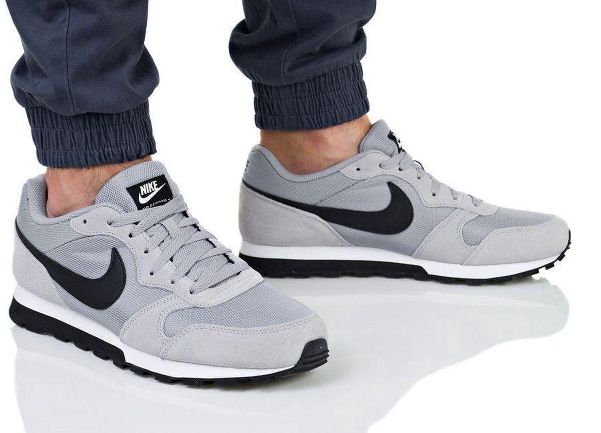 Mejorar espiritual Esquivar Nike MD Runner 2 sneakers heren grijs-44 | bol.com