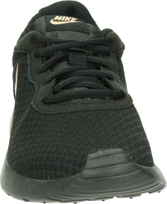 Nike Tanjun dames sneaker - Zwart multi - Maat 41 Nike Tanjun dames sneaker - Zwart multi - Maat 41