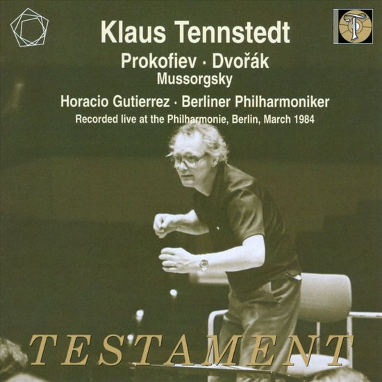 Klassieke cd-hoes met dirigent Klaus Tennstedt in actie, met Prokofiev, Dvorak, Mussorgsky.