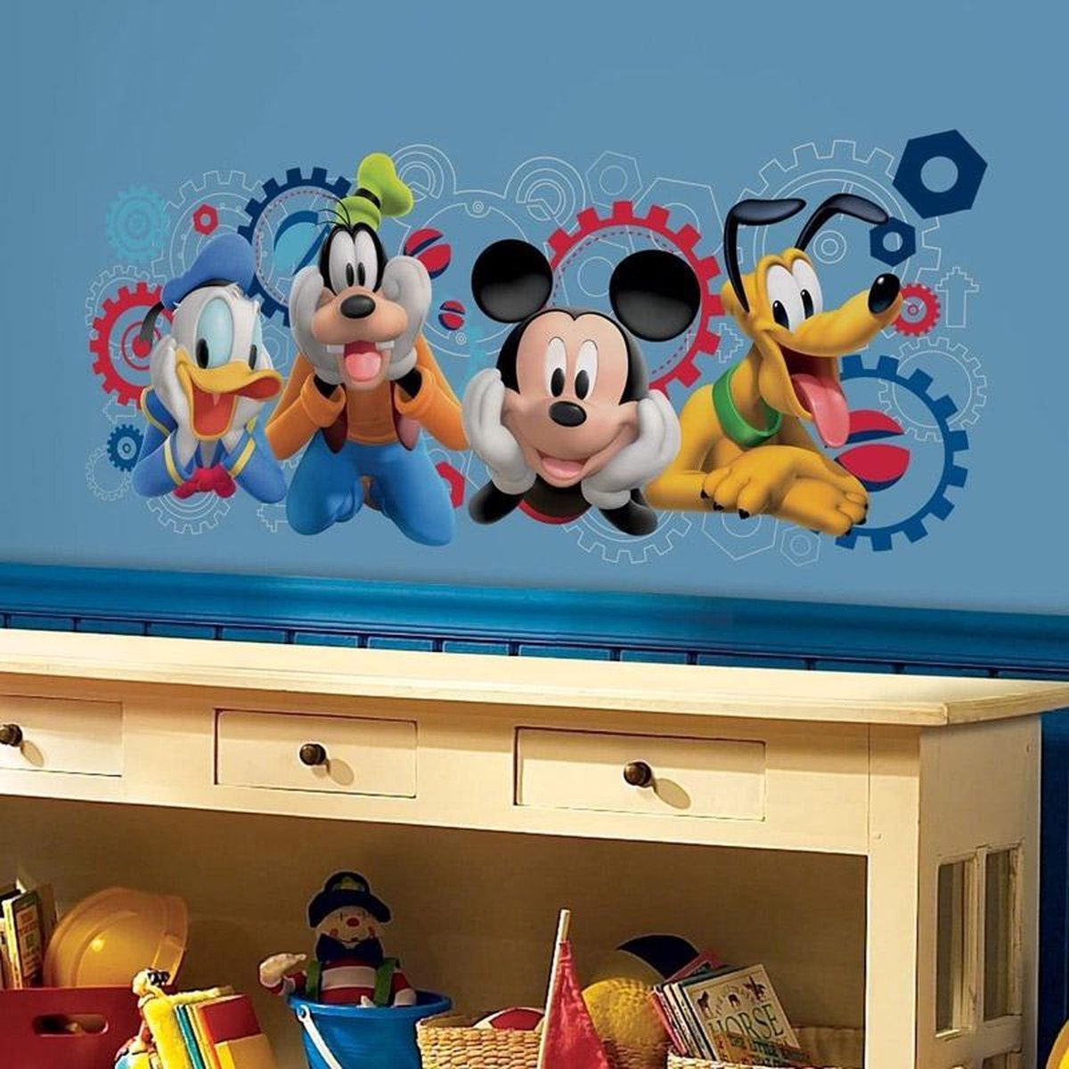 Sticker mural enfant La maison de Mickey Mouse et ses amis