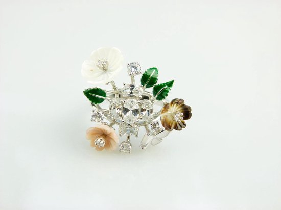model Blossom zilveren ring met bloemmotieven