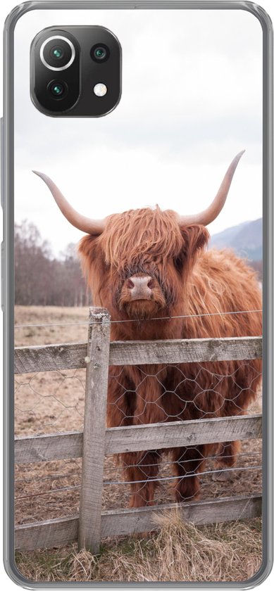 Convient pour la coque Xiaomi Mi 11 Lite - Highlander écossais - Herbe - Clôture - Étui de téléphone en Siliconen