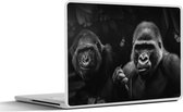 Laptop sticker - 15.6 inch - Twee gorilla's en vlinders in de jungle - zwart wit - 36x27,5cm - Laptopstickers - Laptop skin - Cover