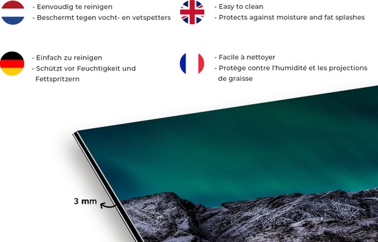 Spatscherm keuken 120x80 cm - Kookplaat achterwand Noorderlicht - IJsland - Sneeuw - Dorp - Groen - Bergen - Muurbeschermer - Spatwand fornuis - Hoogwaardig aluminium